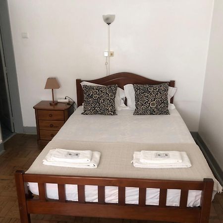 Coracoes Unidos "A Pensao" Apartment Alcobaca Luaran gambar